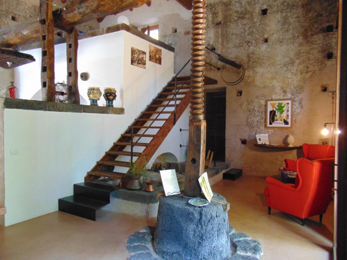 La Corte Di Bafe B&B "Slow Life" Цафферана-Этнея Экстерьер фото